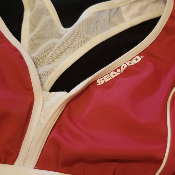 NWT Seadoo Women's Splash Bikini Top - Picture 2 of 5